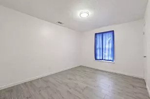 200 Monterrey St, Elgin, TX 78621 - Photo 23