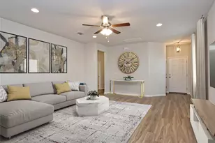 180 Madrid Dr, Kyle, TX 78640 - Photo 5