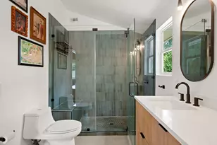7202 Meadowood Dr, Austin, TX 78723 - Photo 21