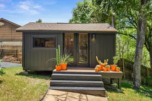 7202 Meadowood Dr, Austin, TX 78723 - Photo 33