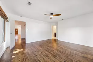 1106 Fairmount Ave, Austin, TX 78704 - Photo 13