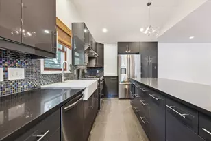 1106 Fairmount Ave, Austin, TX 78704 - Photo 11