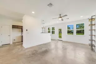 10201 Thomas Ln, Dripping Springs, TX 78620 - Photo 9