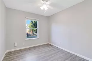 6920 Bennett Ave, Austin, TX 78752 - Photo 11