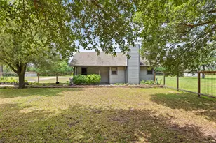 191 County Rd 410A, Buckholts, TX 76518 - Photo 5