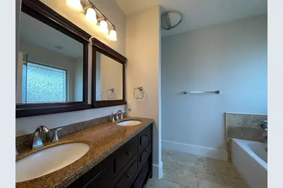 1007 Taulbee Lane #B, Austin, TX 78757 - Photo 17