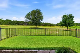 9201 Brodie Ln, Austin, TX 78748 - Photo 11