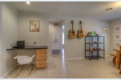 7608 Delafield Lane, Austin, TX 78752 - Photo 17