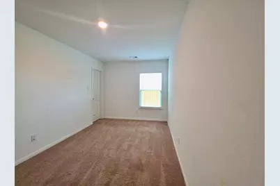 317 Riverdale Drive, Jarrell, TX 76537 - Photo 11