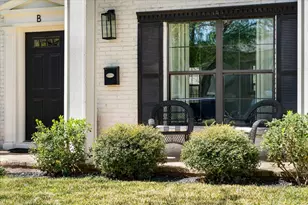 6102 Bullard Dr, Austin, TX 78757 - Photo 3