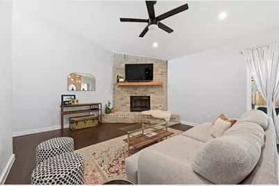 6307 Tara Drive, Austin, TX 78744 - Photo 9