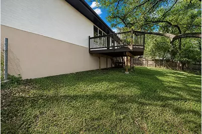 8005 Northforest Drive, Austin, TX 78759 - Photo 39
