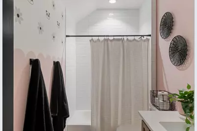 104 Hollytree Court, Georgetown, TX 78628 - Photo 35