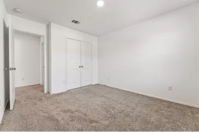 913 Legends Lane, Georgetown, TX 78628 - Photo 25