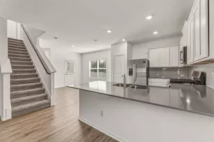 913 Legends Ln, Georgetown, TX 78628 - Photo 9