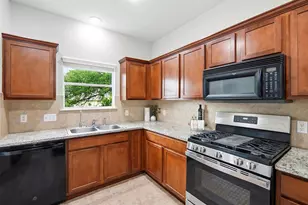 405 N Lynnwood Trail, Cedar Park, TX 78613 - Photo 11