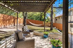 10919 Sierra Oaks, Austin, TX 78759 - Photo 27