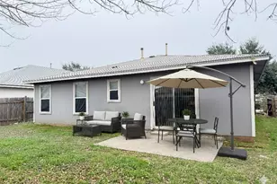 3902 Louise Lee Dr, Austin, TX 78725 - Photo 19