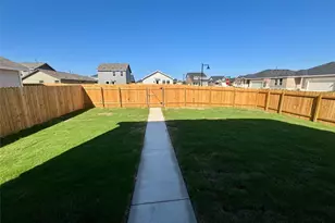 110 Haw Br Vw, Kyle, TX 78640 - Photo 7