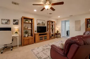 8600 Panadero Dr, Austin, TX 78747 - Photo 23