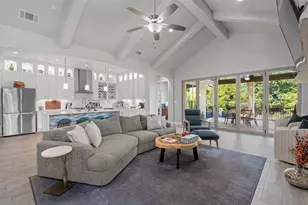 118 Kellogg Ln, Bastrop, TX 78602 - Photo 11