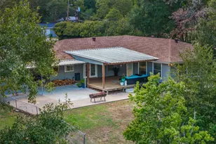 1102 N Pecan St, Caldwell, TX 77836 - Photo 29