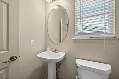 1118 Linden Street, Austin, TX 78702 - Photo 9