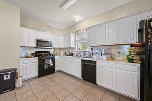 1118 Linden St, Austin, TX 78702 - Photo 7