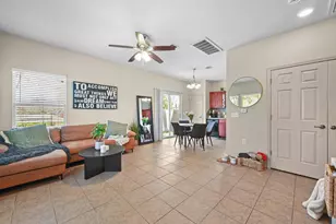 1118 Linden St, Austin, TX 78702 - Photo 21