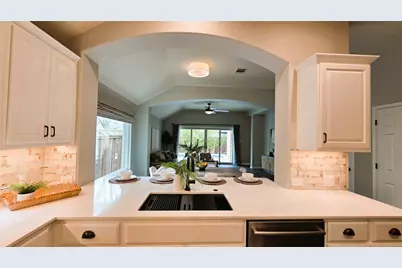 10004 Crater Lake Pass, Austin, TX 78747 - Photo 5