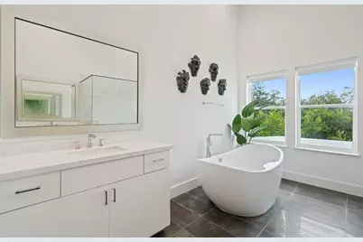 2505 Bluebonnet Lane #13, Austin, TX 78704 - Photo 11