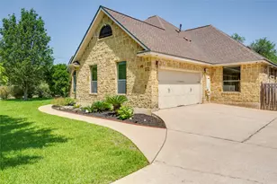 1005 Cedar Park Dr, Cedar Park, TX 78613 - Photo 3
