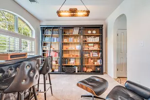 7025 Auckland Dr, Austin, TX 78749 - Photo 11