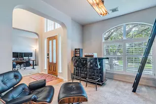7025 Auckland Dr, Austin, TX 78749 - Photo 11