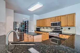7025 Auckland Dr, Austin, TX 78749 - Photo 9