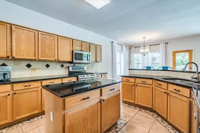 7025 Auckland Drive, Austin, TX 78749 - Photo 7