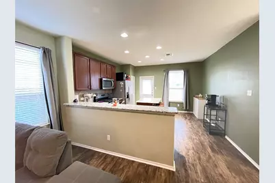 228 La Dera Drive, Liberty Hill, TX 78642 - Photo 5