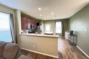 228 La Dera Dr, Liberty Hill, TX 78642 - Photo 5