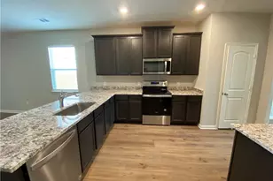 113 Declaration Ln, Liberty Hill, TX 78642 - Photo 5