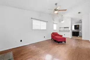 612 Mill St, San Marcos, TX 78666 - Photo 21
