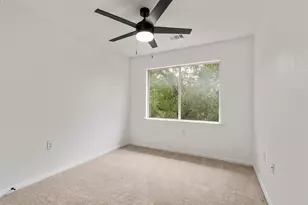 3003 Glen Rae St, Austin, TX 78702 - Photo 25
