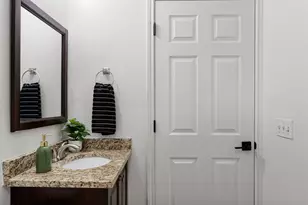 3003 Glen Rae St, Austin, TX 78702 - Photo 19