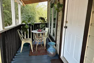 613 Brentwood St, Austin, TX 78752 - Photo 1