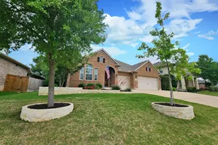 152 Florenz Ln, Georgetown, TX 78628 - Photo 3
