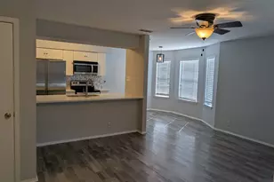 2102 Kirksey Dr, Austin, TX 78741 - Photo 7