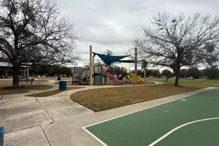 17808 Majestic Elm Ln, Elgin, TX 78621 - Photo 25