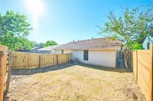 6708 Aries Ln, Austin, TX 78724 - Photo 9