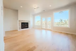 25808 Case Ln, Spicewood, TX 78669 - Photo 19