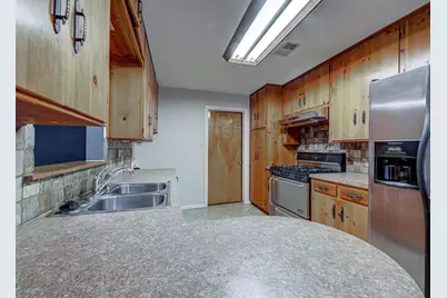 7803 Lazy Lane, Austin, TX 78757 - Photo 9