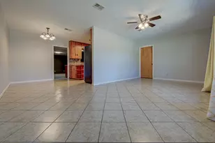 7803 Lazy Ln, Austin, TX 78757 - Photo 5